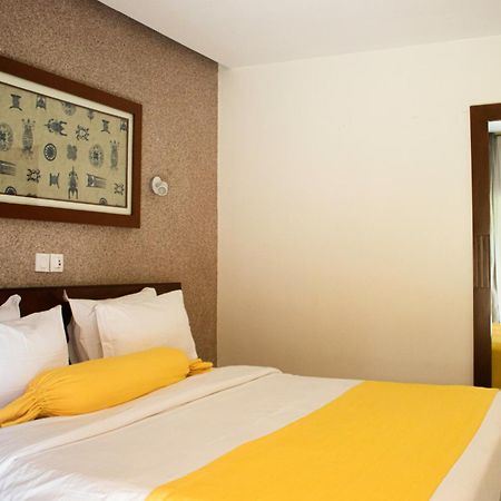 Enotel Beach Hotel San-Pedro Exterior photo